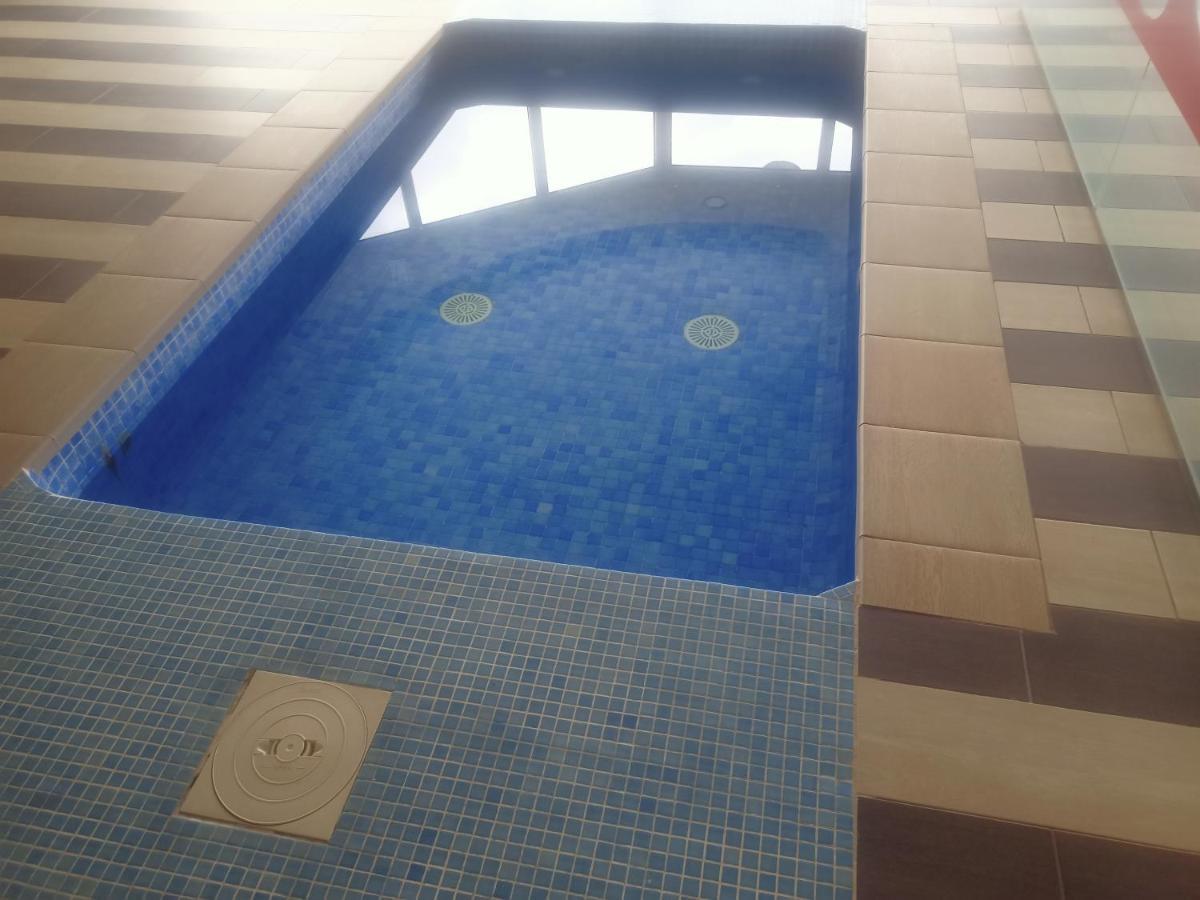 Marina Sol Viveiro Apartment Luaran gambar